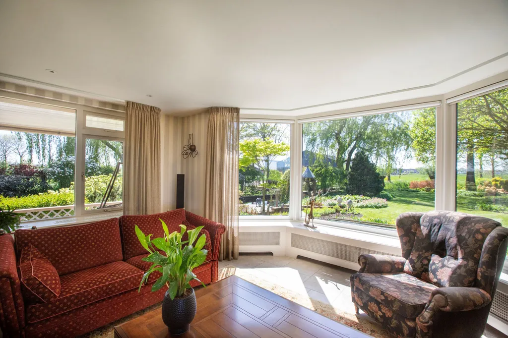 Elutuba - Charming Landhouse with Parkland in Linschoten