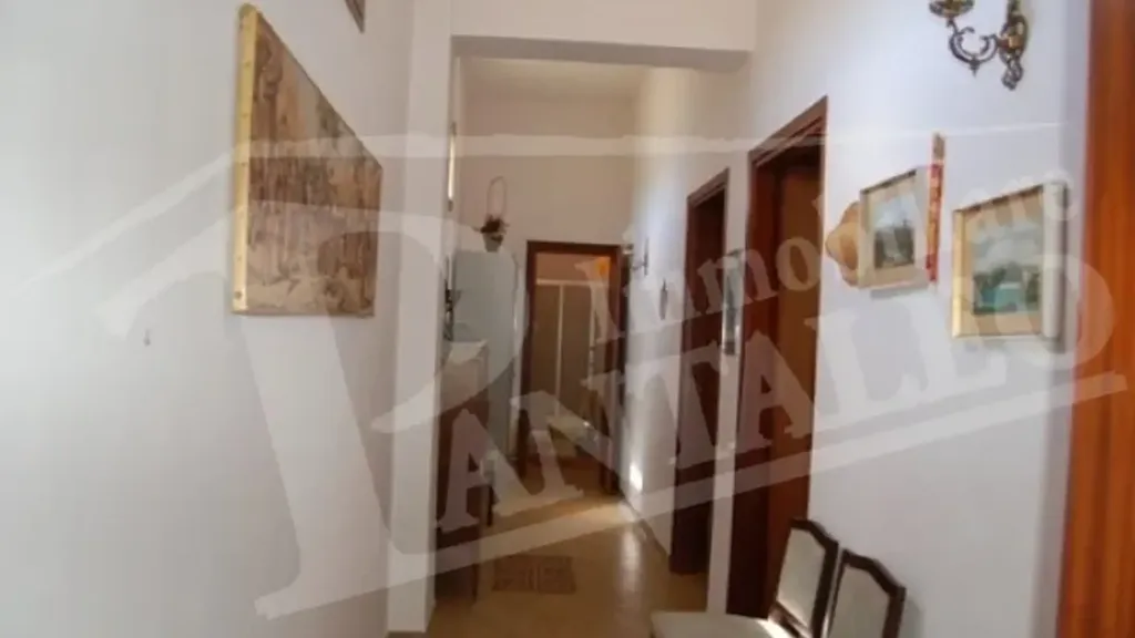 Maison 8 pièces à IT