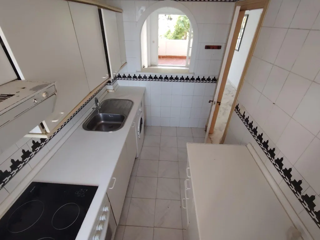 Köök - Apartment with Park View in Benalmádena