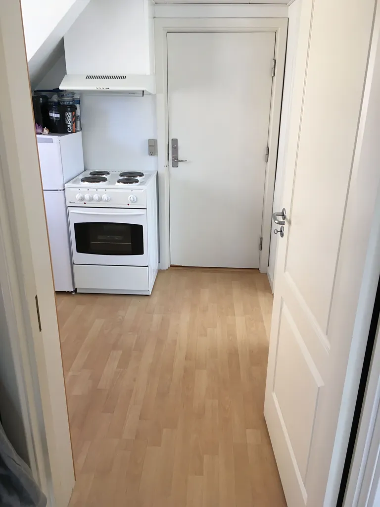 Cuisine - 2-Bedroom Flat with Balcony in Frederikshavn Centre