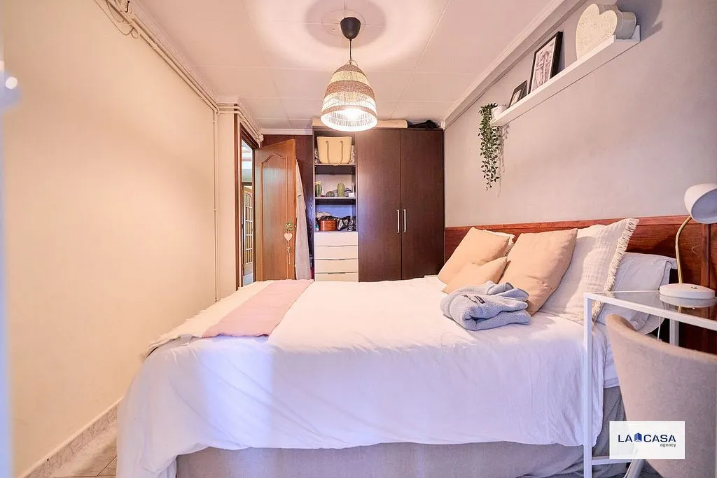 Chambres - Apartment with Terrace in Creu Coberta