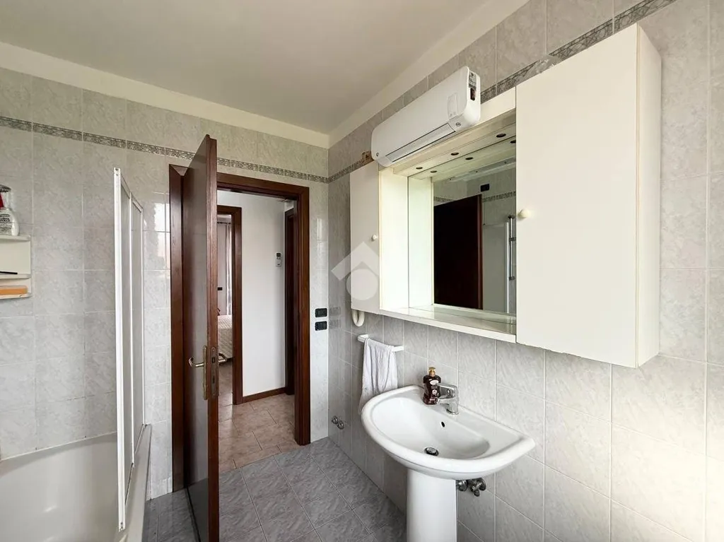 Vannitoad - Three-Bedroom Apartment with Private Terrace in Teolo