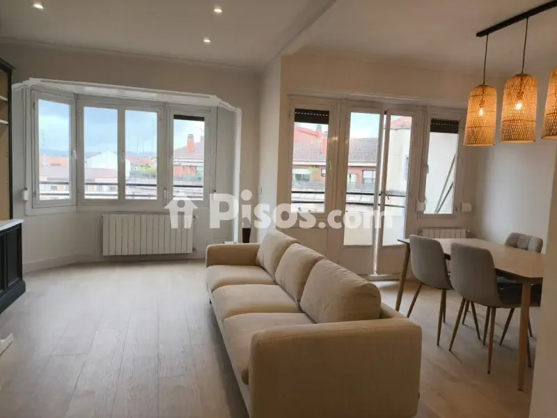 Séjour - Renovated Flat with Balcony in Barakaldo Centre