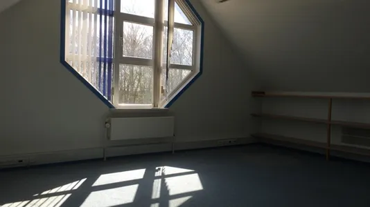 Pièces - Office Space near Hobro Centre, Ormhøjen