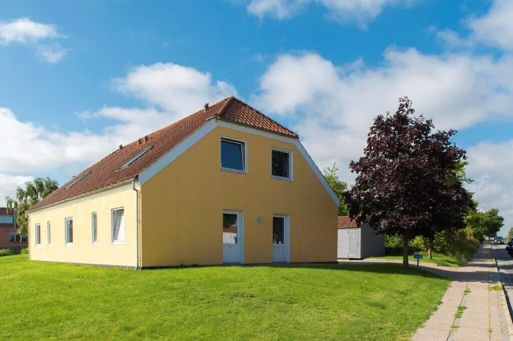 Välivaade - 3-Bedroom Flat with Pets Allowed in Sæby