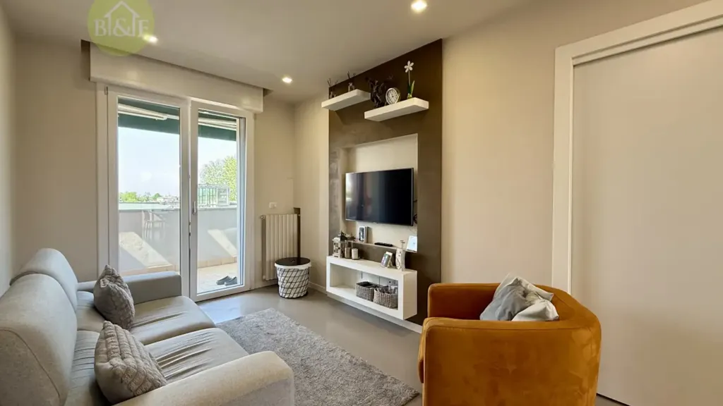 Séjour - Fully Rented Apartment with Terraces in Legnago