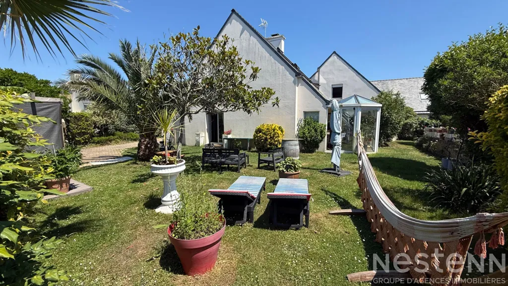 Aed - House with Garden in Quiberon, Calm Setting