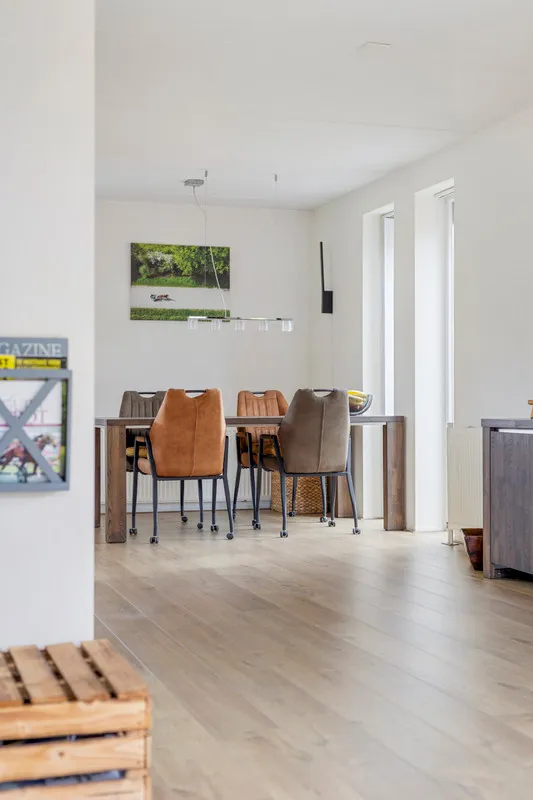 Salle à manger - Maison 6 pièces à Ten Boer