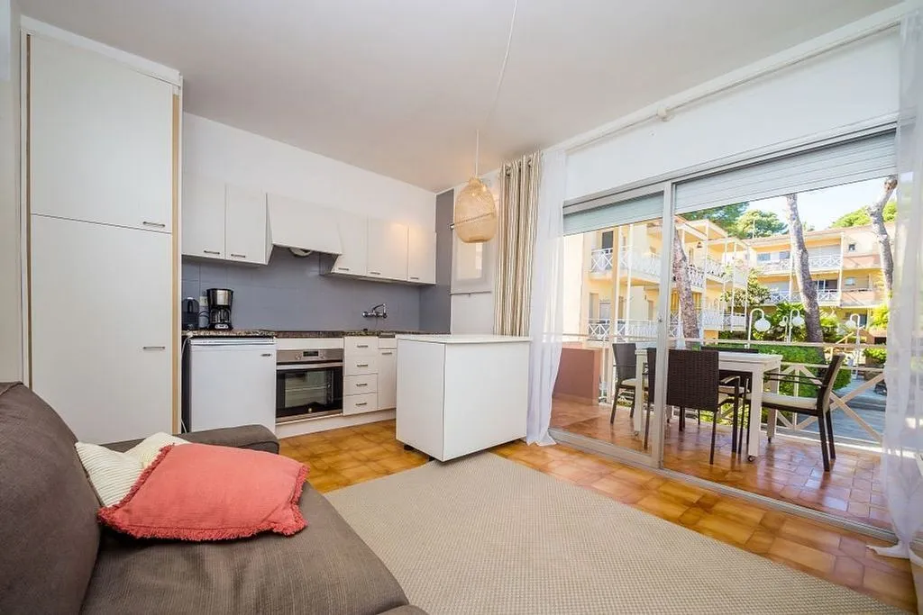 Living Room - Reformed Apartment with Pool in Els Pins