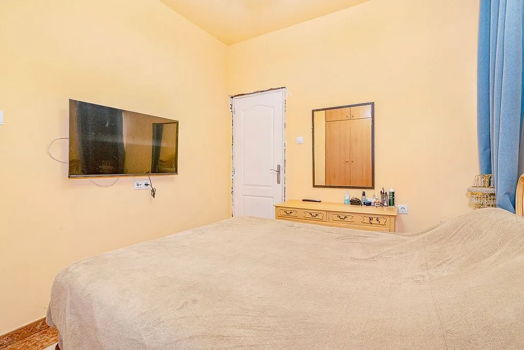 Magamistoad - Semi-detached House with Pool in Alfacar
