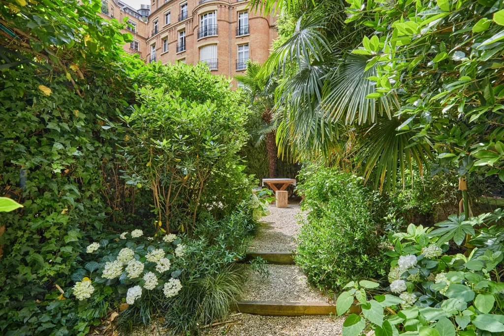 Jardin - Appartement avec Jardin au 16ème Arrondissement de Paris