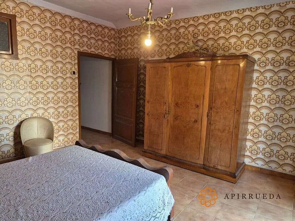 Chambres - Traditional Chalet with Balcón in Alborge