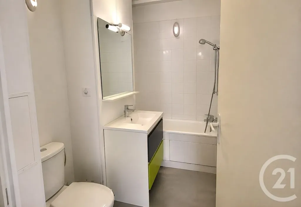 Salles de bain - Appartement T2 avec Balcon au Cœur de Talence