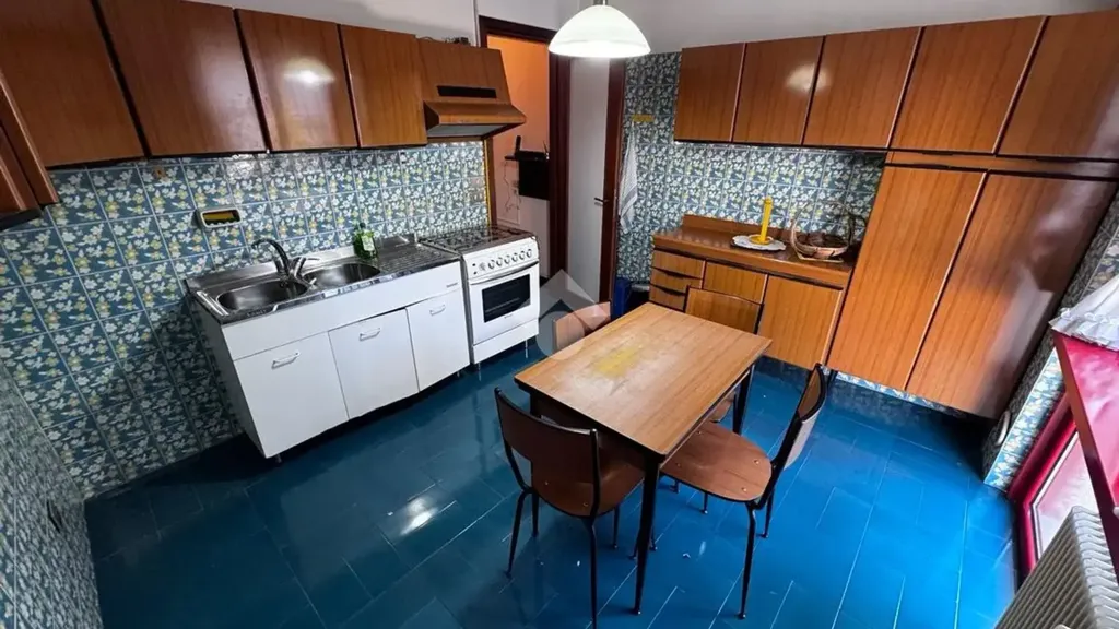 Sala da pranzo - 1970s Apartment with Mountain View in Schio