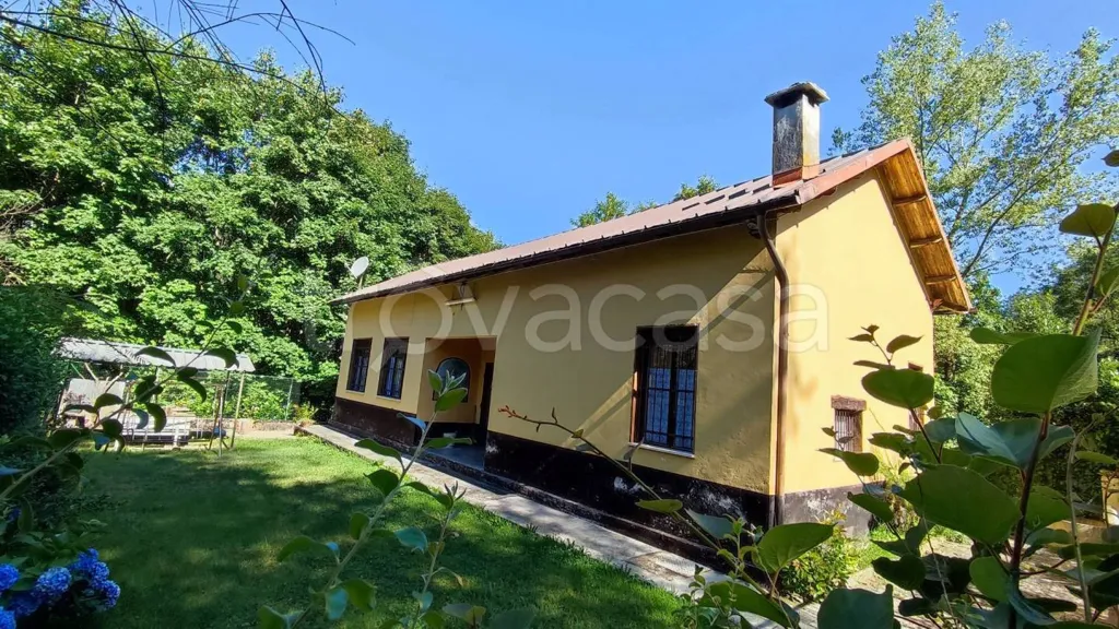 Esterno - Rustic Casale with Private Garden in Sanfront