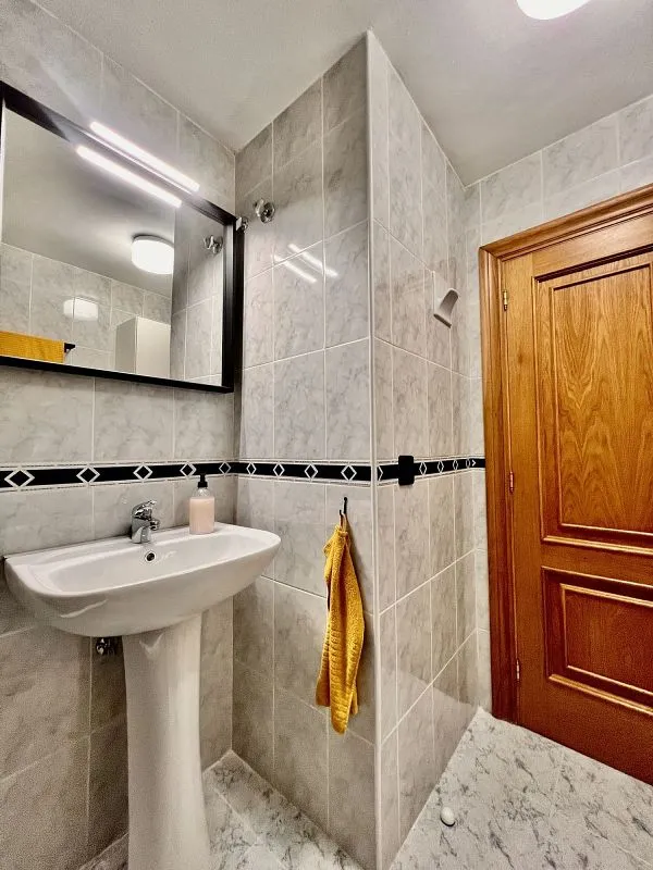 Salles de bain - Duplex with Terrace in Cudillero