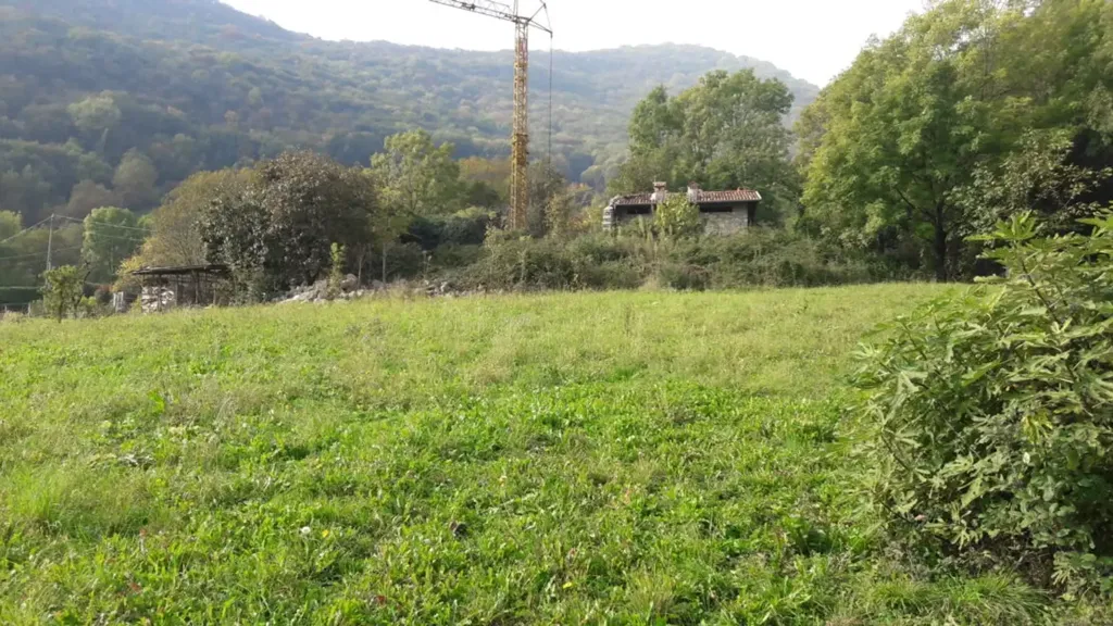 Aed - Residential Property with Three Cottages in Nembro