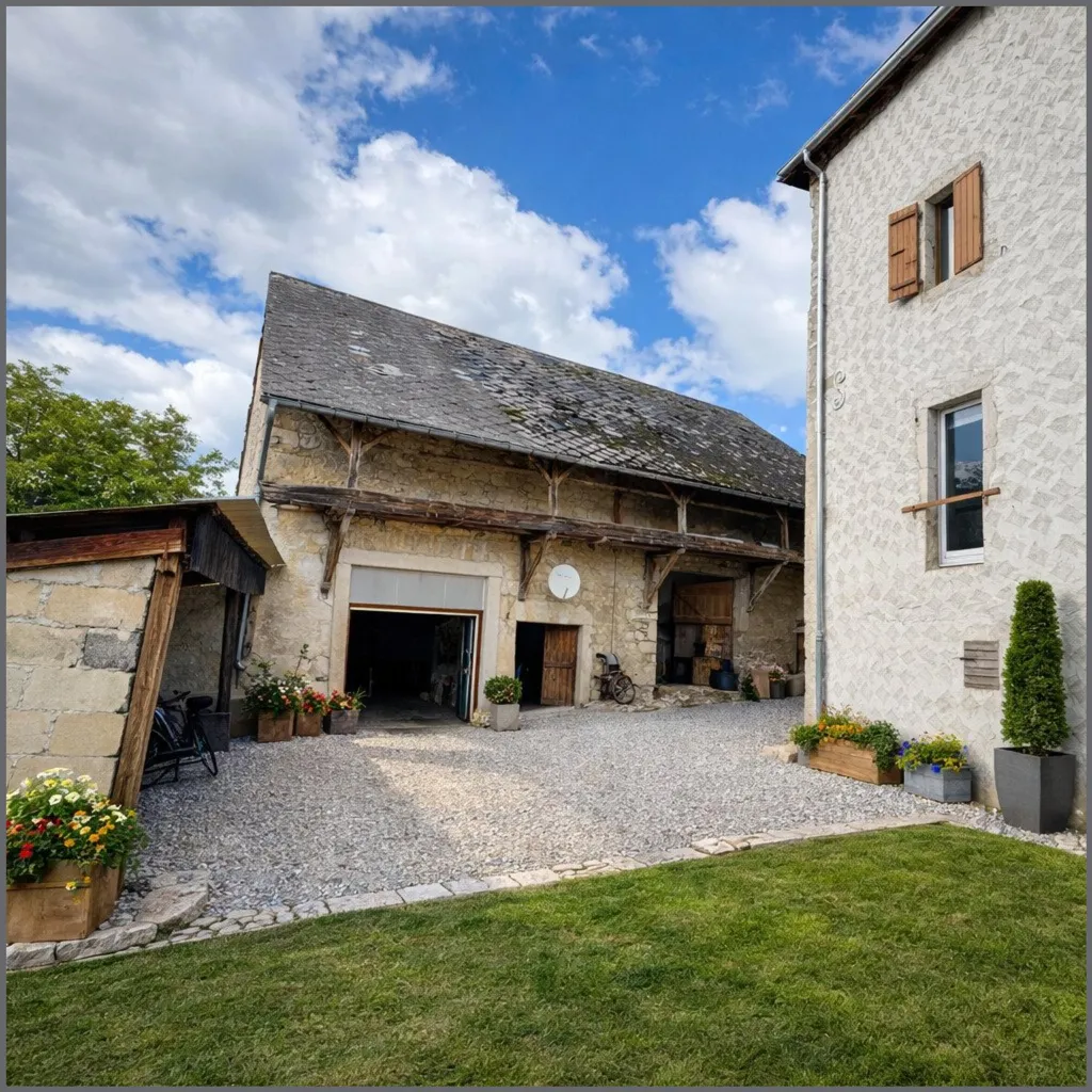 Giardino - Characterful House with Garden in Valromey