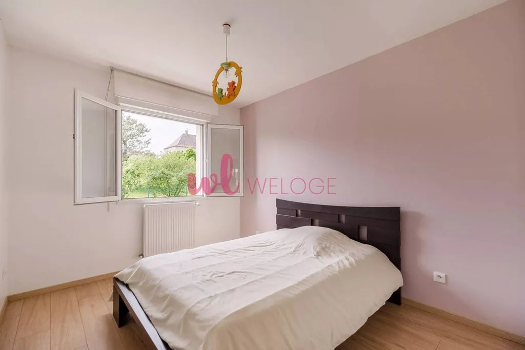 Chambres - Maison Contemporaine avec Piscine à Genas