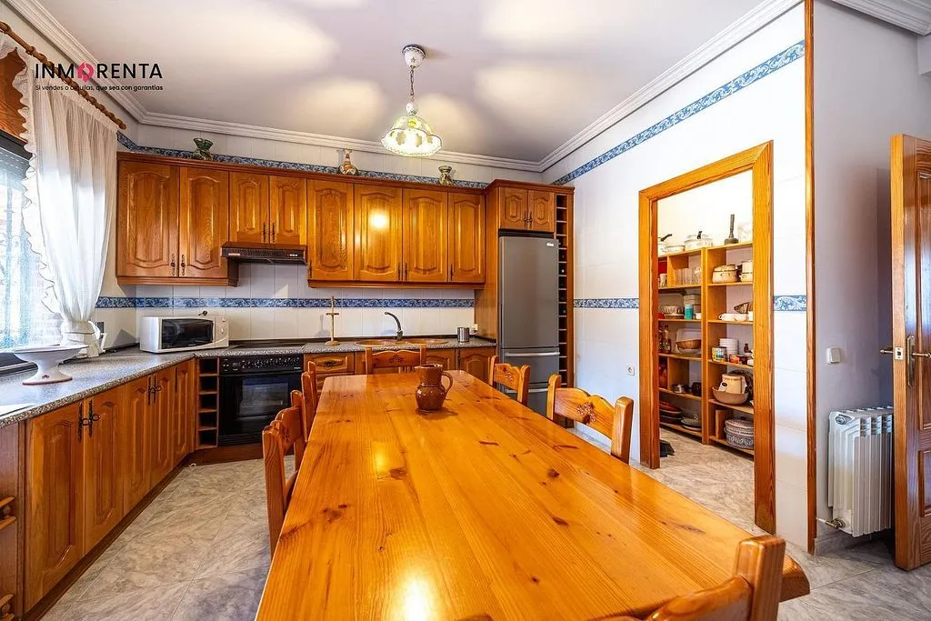 Söögituba - Detached House with Terrace in La Mata