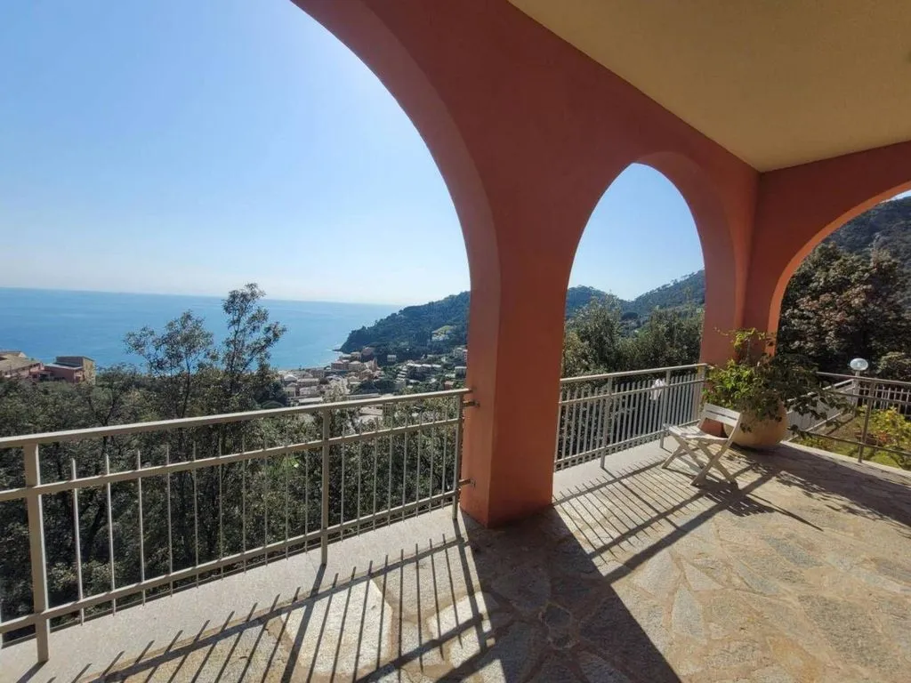 Terrass - Luxury Villa with Panoramic View in Bonassola