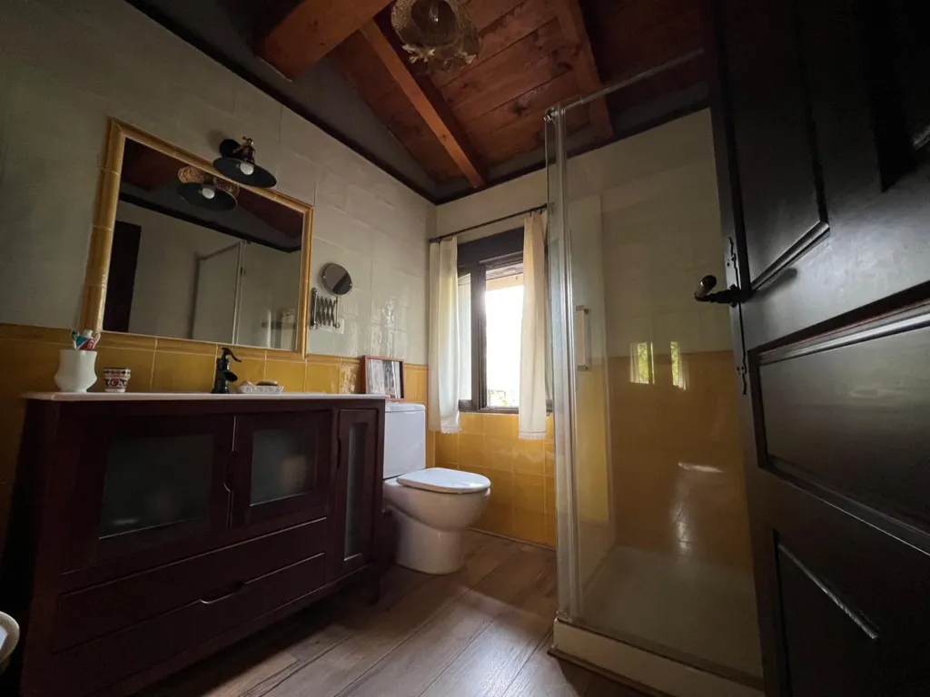 Salles de bain - Self-Sufficient Stone House in Jerte Valley