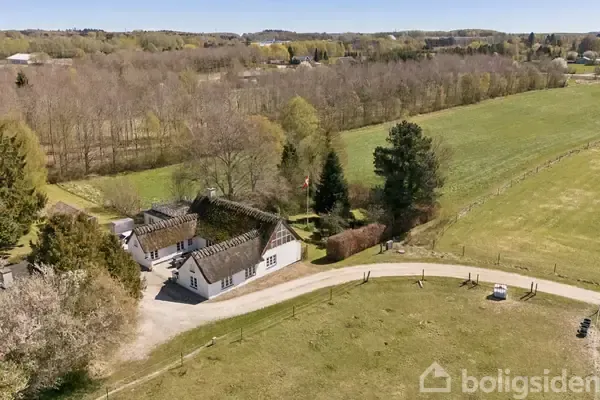 Vue aérienne - Farmhouse with Riding Facilities in Stenløse