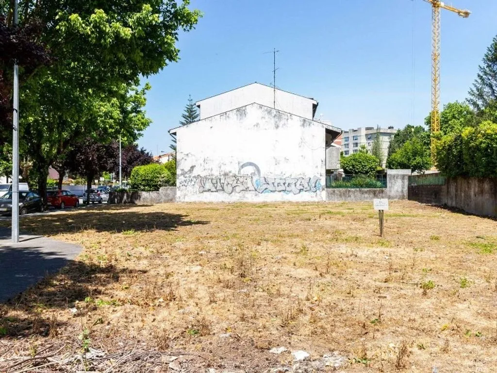 Jardin - Land with Planning Permission in Matosinhos