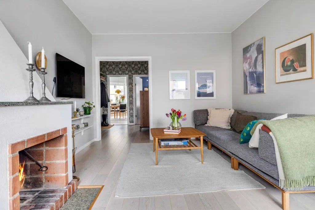 Living Room - Renovated Flat with Garden in Främre Luthagen