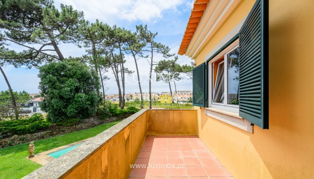 Terrazza - Villa with Pool and Garden in Esmoriz