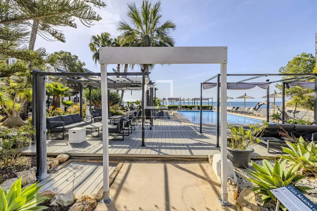 Bassein - Refurbished Boutique Aparthotel with Pool in Benissa
