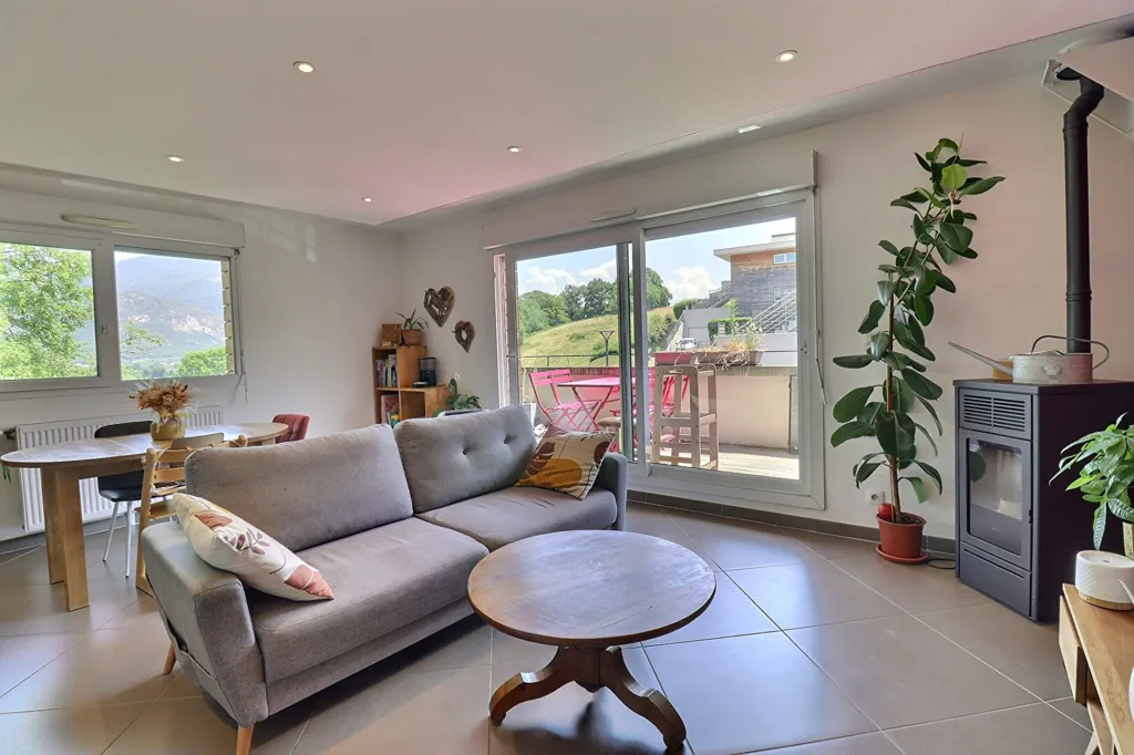 Séjour - Appartement T3 avec Terrasses à La Ravoire
