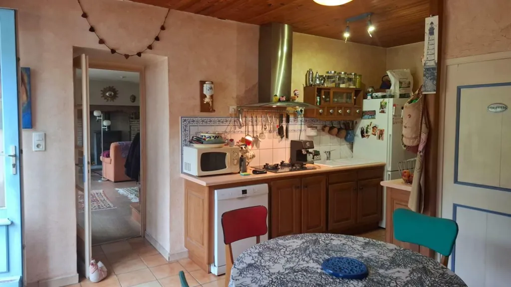 Cuisine - Longère en Pierre avec Terrain à Bréhal
