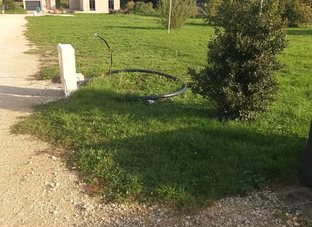 Aed - Constructible Plot with Dégagée View in Auxerre