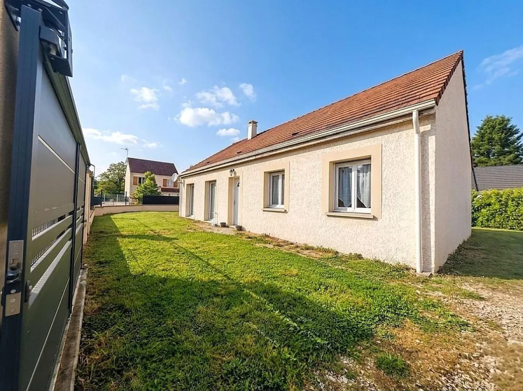 Extérieur - Maison de 5 Pièces avec Terrasse à Beaumont