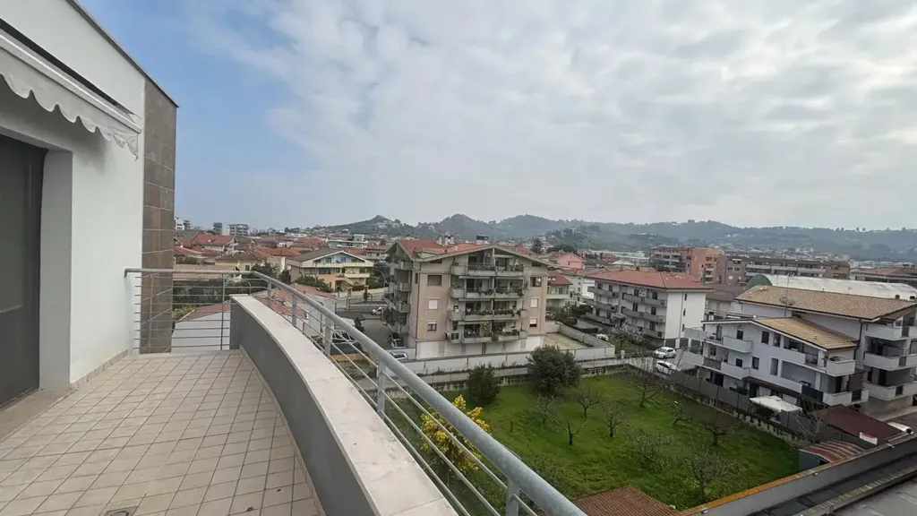 Balcony - Attico with Panoramic View in Montesilvano