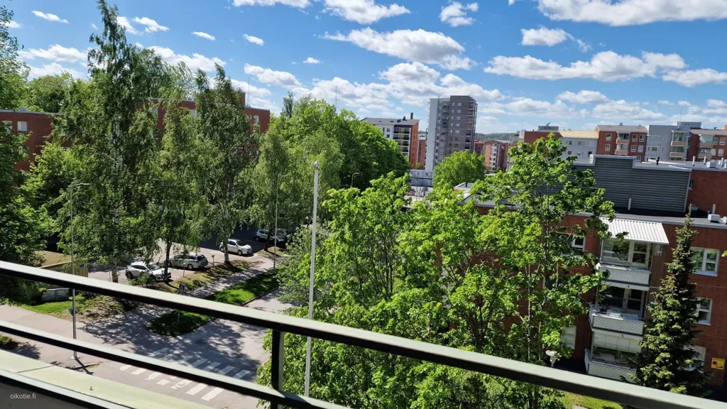 Balcony - Bright Apartment with Balcony in Lahti