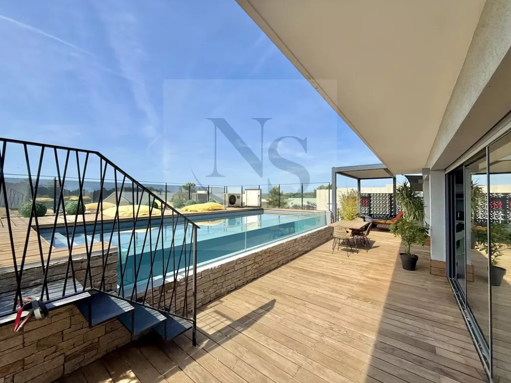 Piscina - Rooftop Apartment with Pool in Éguilles