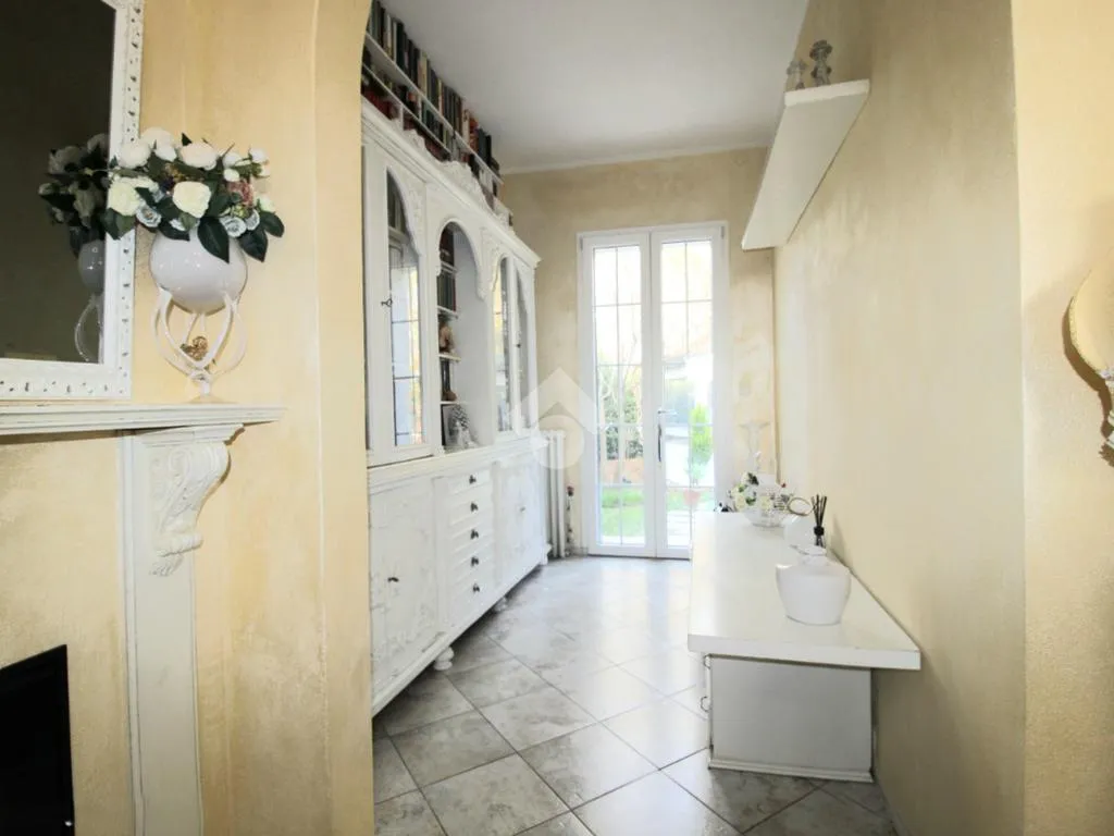 Hallway - Rustic Villa with Garden in Cesena