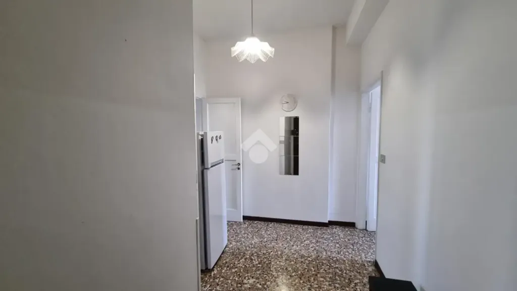 hallway_entrance