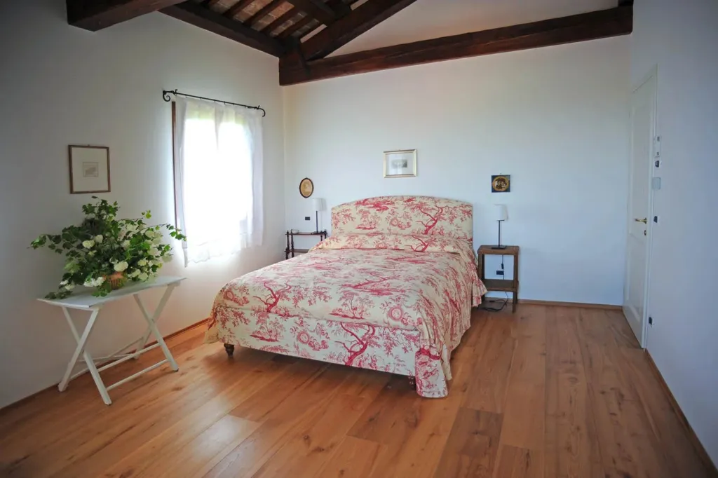 Bedrooms - Agriturismo with Water Access in Caorle, Veneto