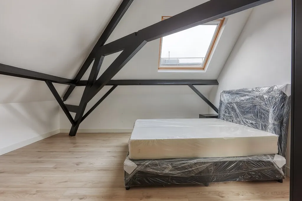 Chambres - Modernised Apartment with Private Parking in The Hague Centre