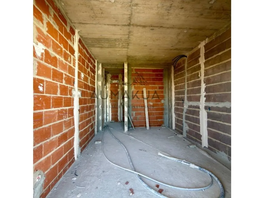 hallway_entrance
