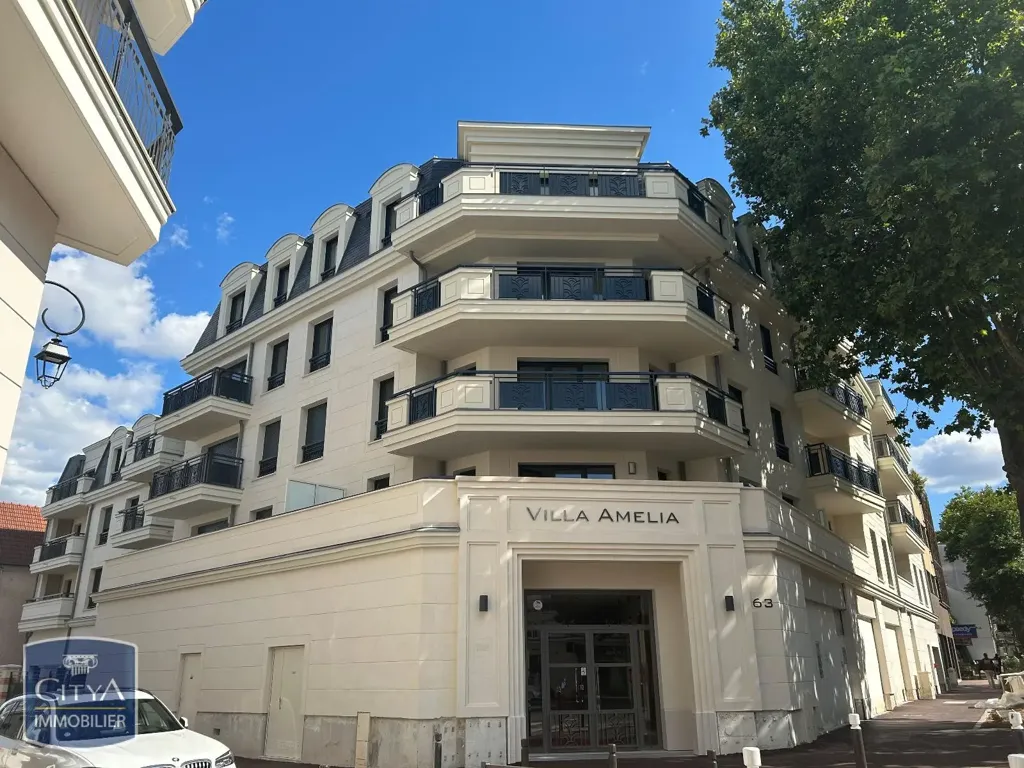 Extérieur - Box de Stationnement à Antony
