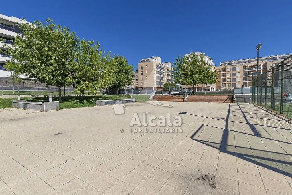 Aed - Apartment with Pool in El Olivar, Alcalá de Henares