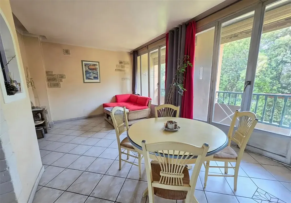 Appartement 5 pièces à Marseille