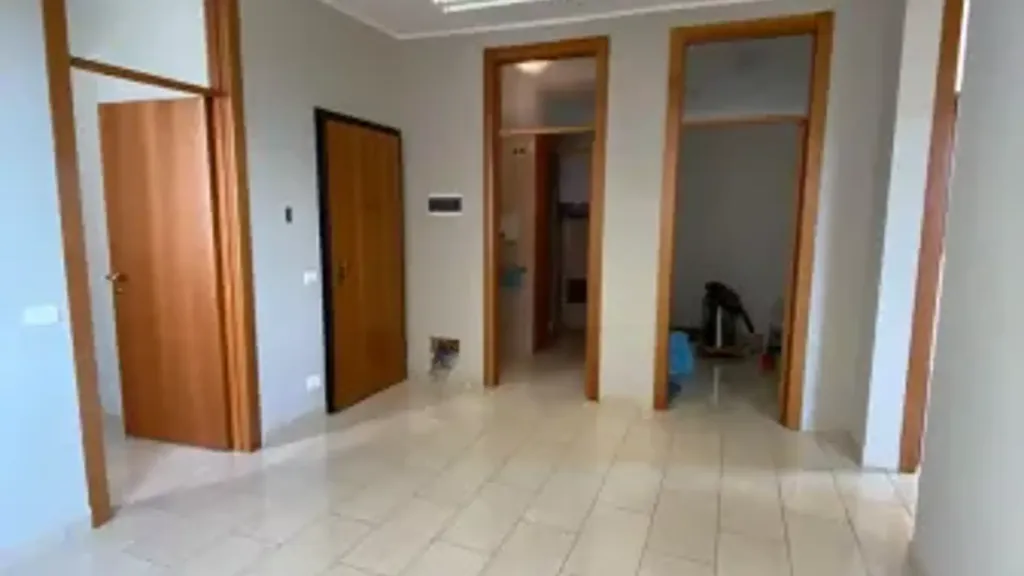 Esik - Converted Office to Apartment in Vignola Centre