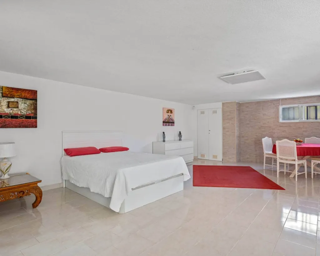 bedroom