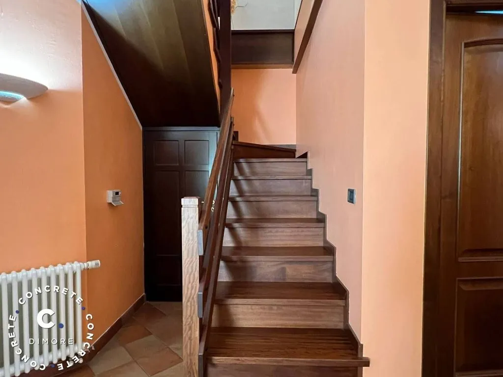 Toad - Luxury Bifamiliar Villa with Private Garden in Chieri