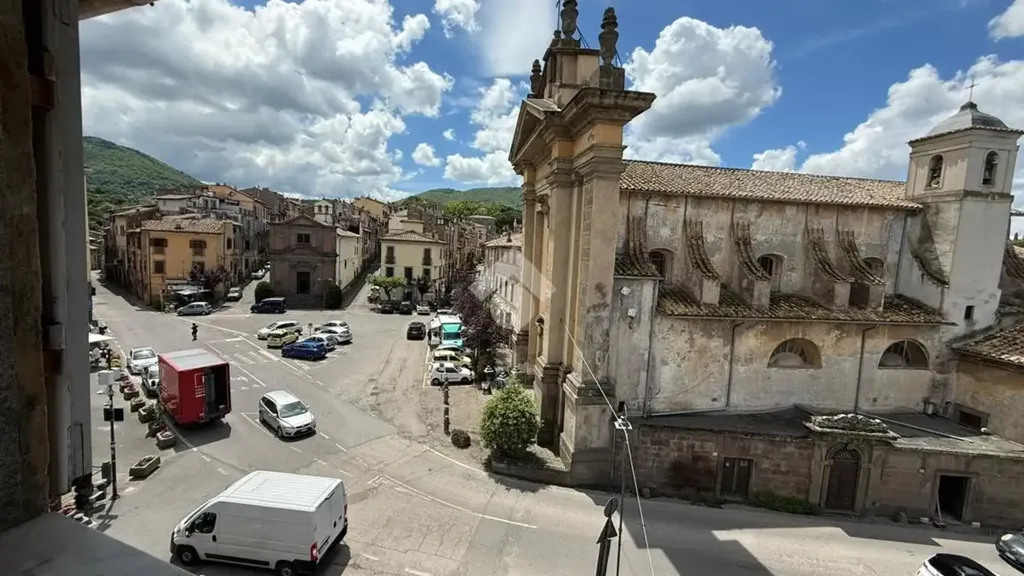 Esterno - Historic Apartments with Piazza View in Bagnaia